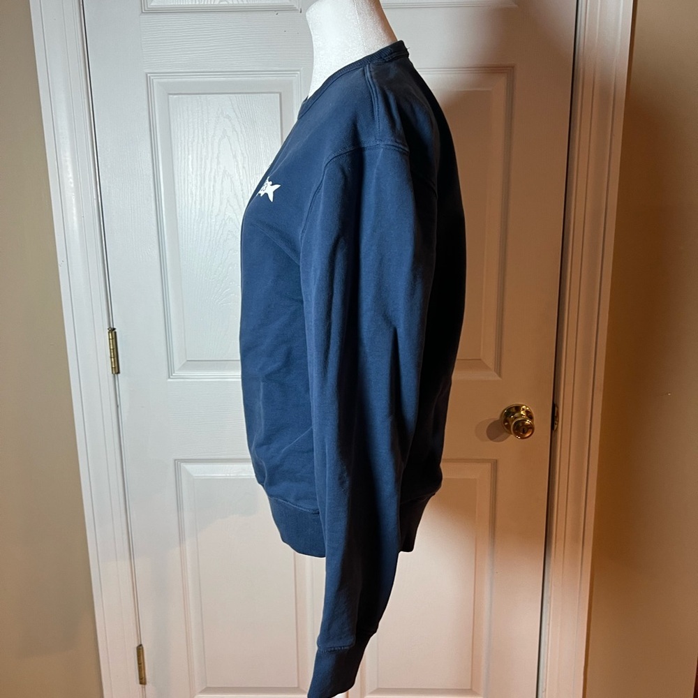 J Crew Men's Size Medium Cotton 1983  Fish Union Blue Crewneck - Picture 3 of 7